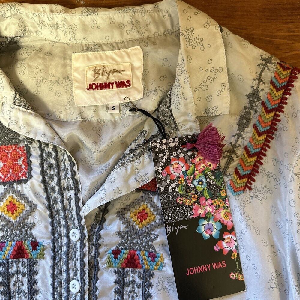 BIYA Johnny Was Nanoe Small Top Embroidered Silk Relaxed Tunic Boho Chic - Picture 3 of 12